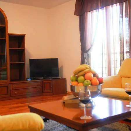 Ideal Location زادار